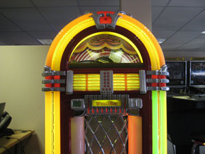 Wurlitzer OMT Front-on Wurlitzer OMT Front-on
