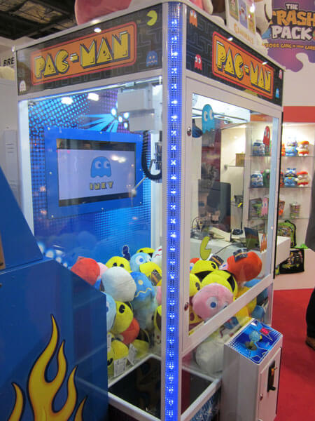 Pac-Man Grabber Crane