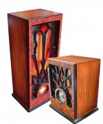 Classic Floor Standing Nostalgia Speakers