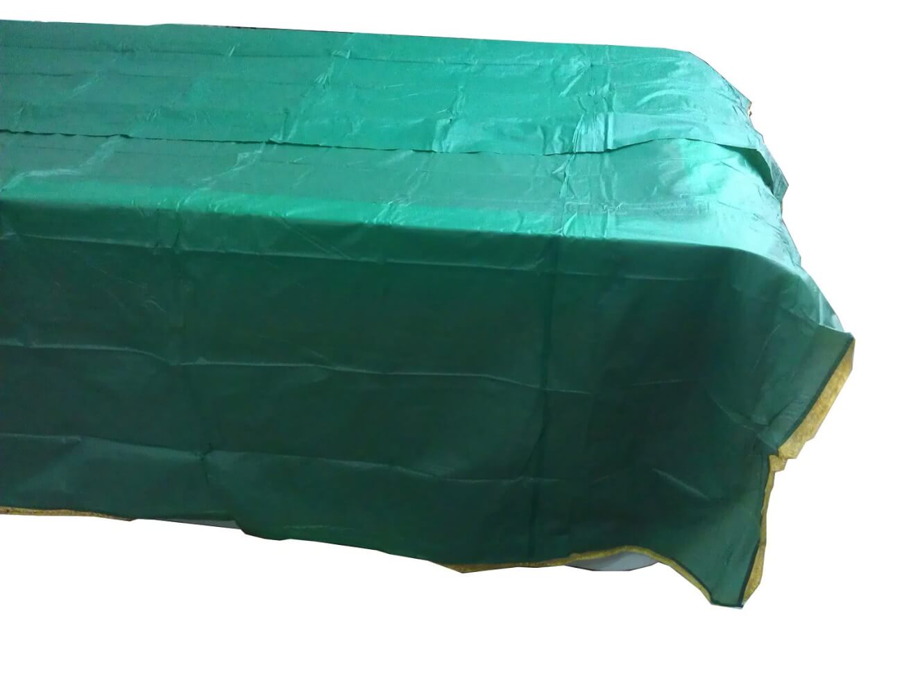 Deluxe Green Table Cover with Gold Coloured Fringe