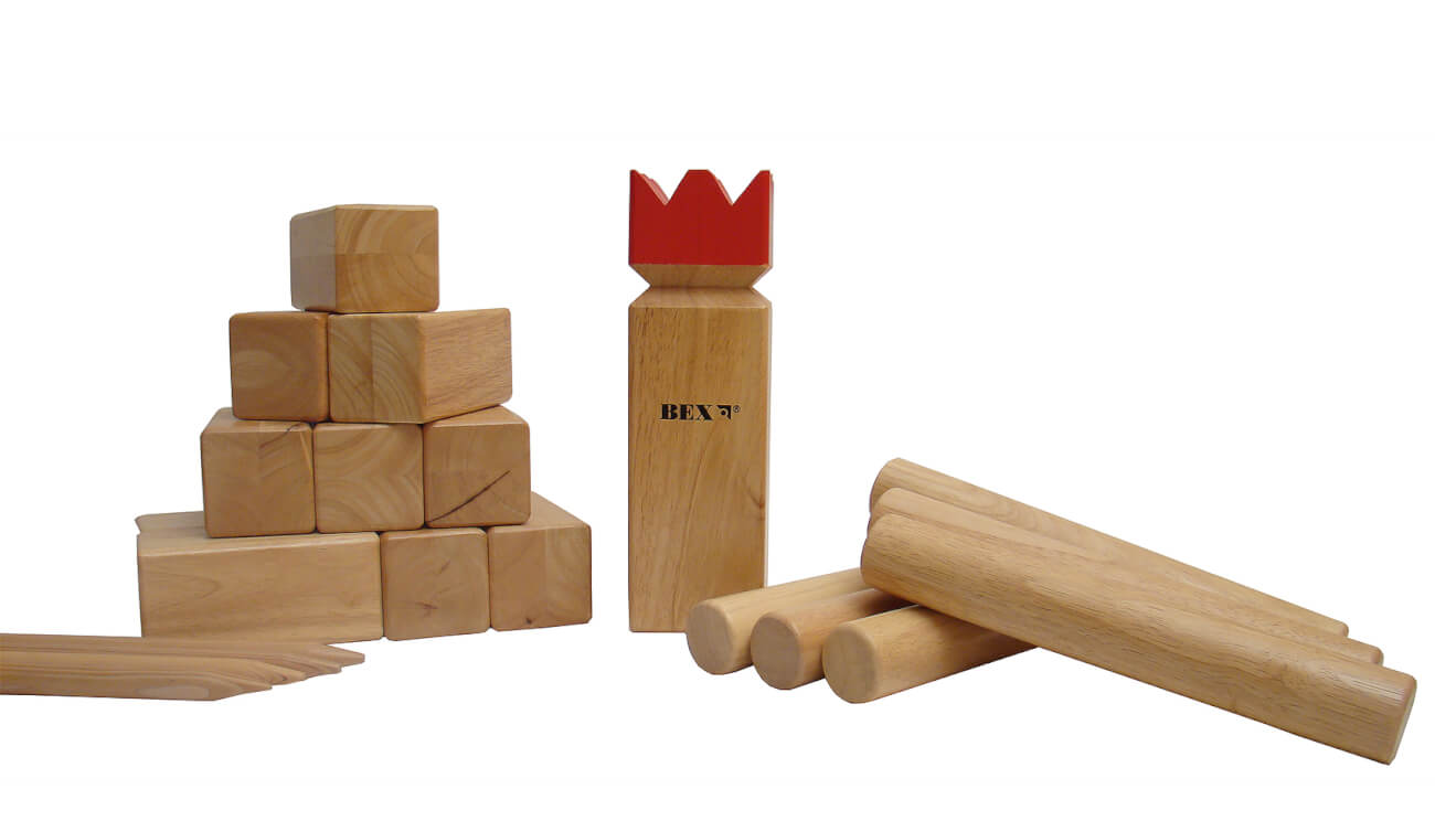 Kubb Pro Throwing Game