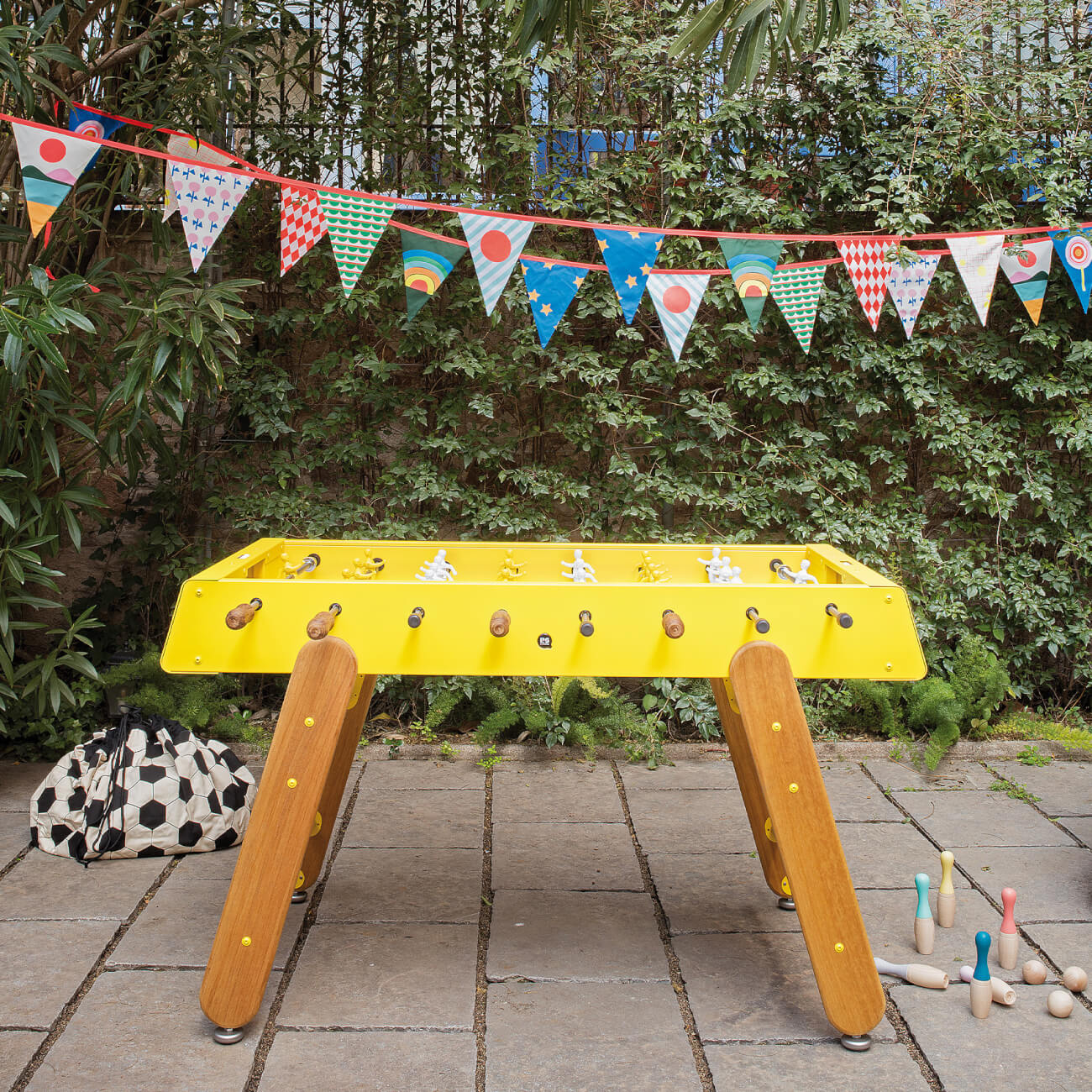 RS4 Home Football Table