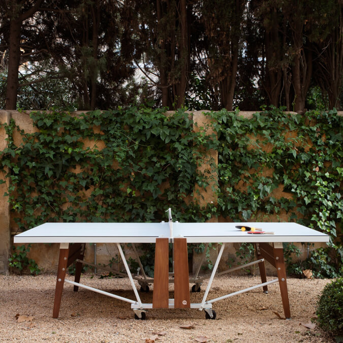 RS Folding Indoor/Outdoor Table Tennis Table