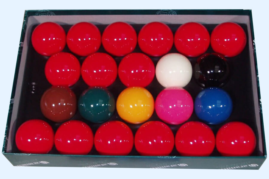 The Aramith Snooker Ball Set.