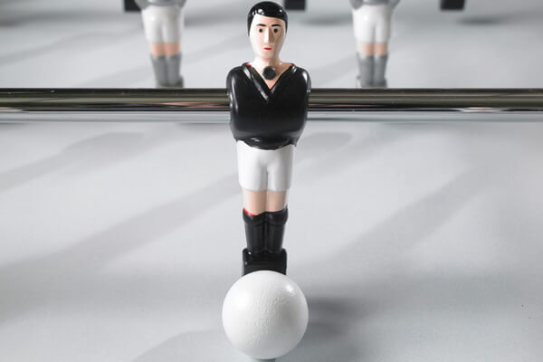 A player on the Rene Pierre Match table
