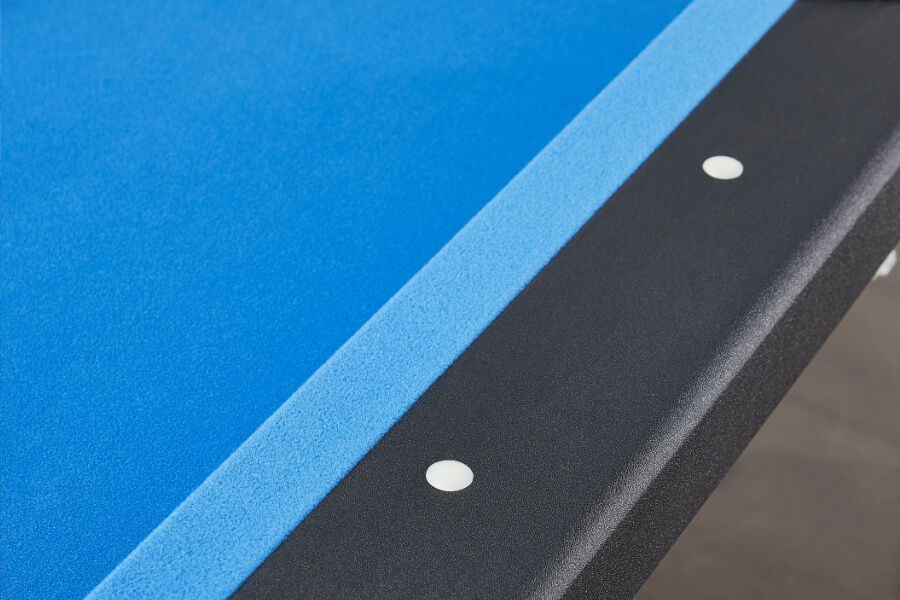 Cueing sights in the pool table top rail.