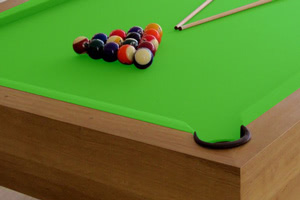 Drop pocket on the Houdini pool table