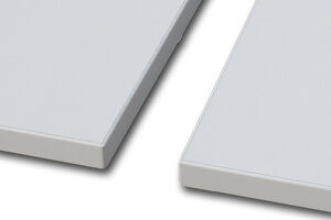The corners of the hard pool table tops in white