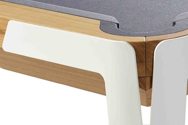 Detail of the Mao pool table