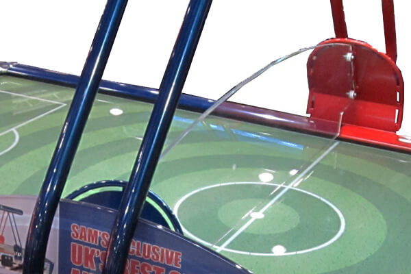 The screen on the Fast Soccer air hockey table