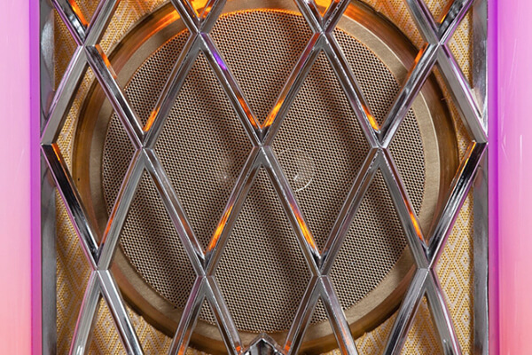 The SL33 Jukebox front grille