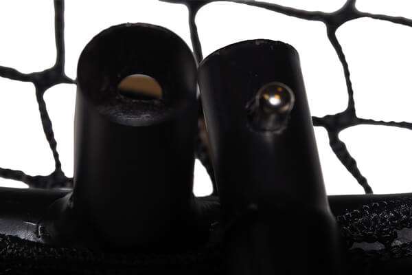 Smash-it Roundnet cathing game close up.