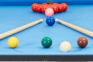 Accessories that come with the Tekscore Compact pool table.
