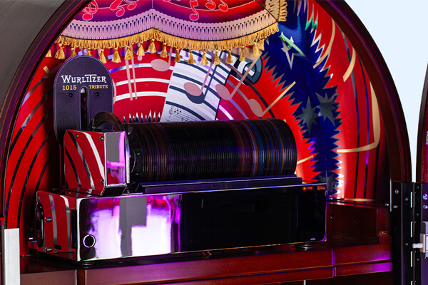 The Wurlitzer 1015 tribute CD jukebox cabinet top.