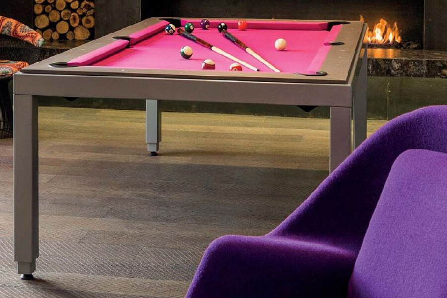 A fuchsia cloth on the Fusion table.