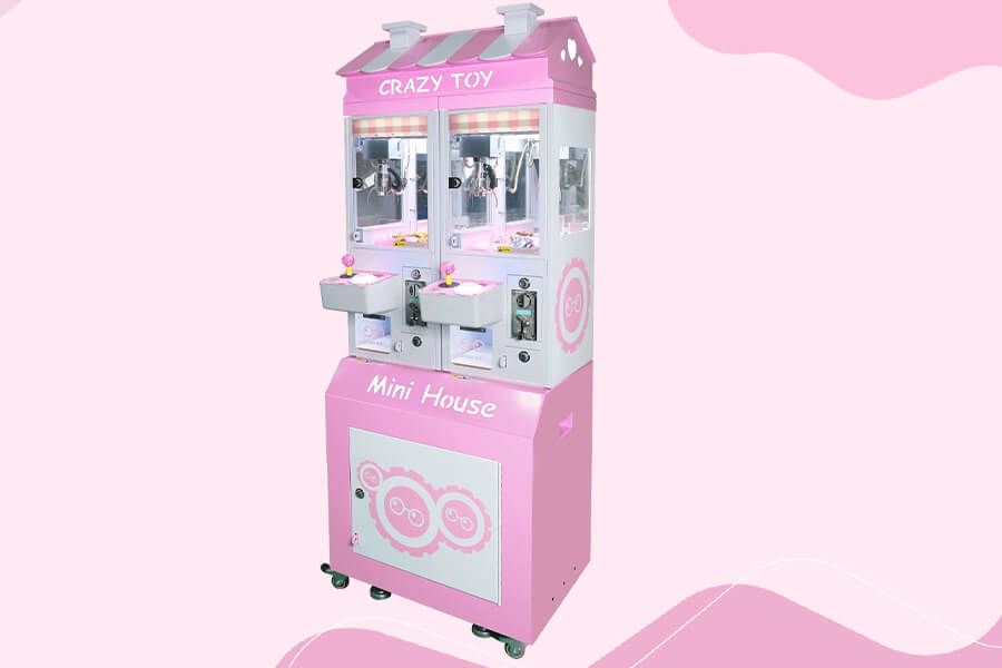 The Crazy Toy Mini House Claw Grabber In Pink.