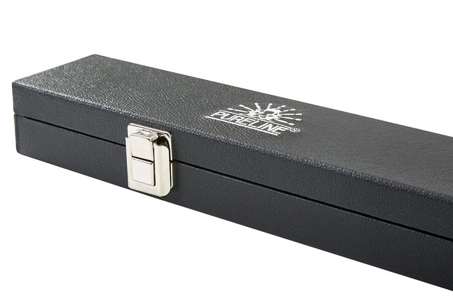 The Pureline protect Attache case for 2 central joint cue lock.