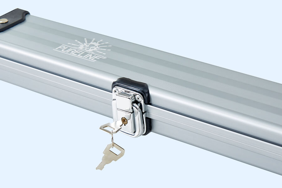 The Pureline Shield cue case for 3/4 joint cues lock with keys.