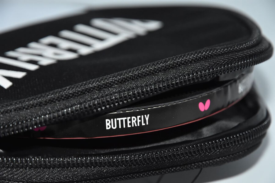 The Butterfly cell table tennis case zip.
