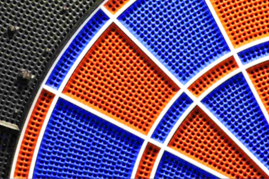 The Cyberdart machine.