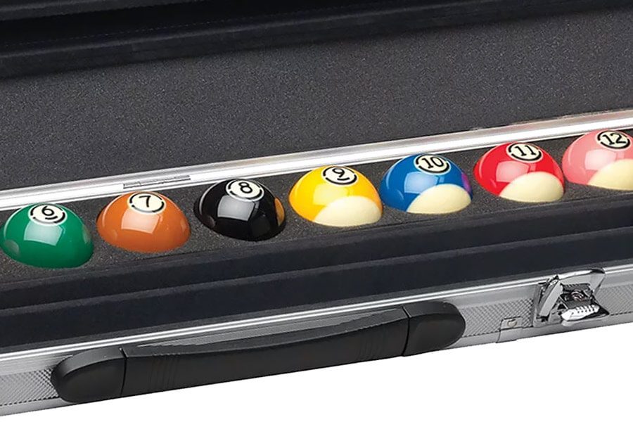 The SA Pro Cup Ball and Cue case handle.