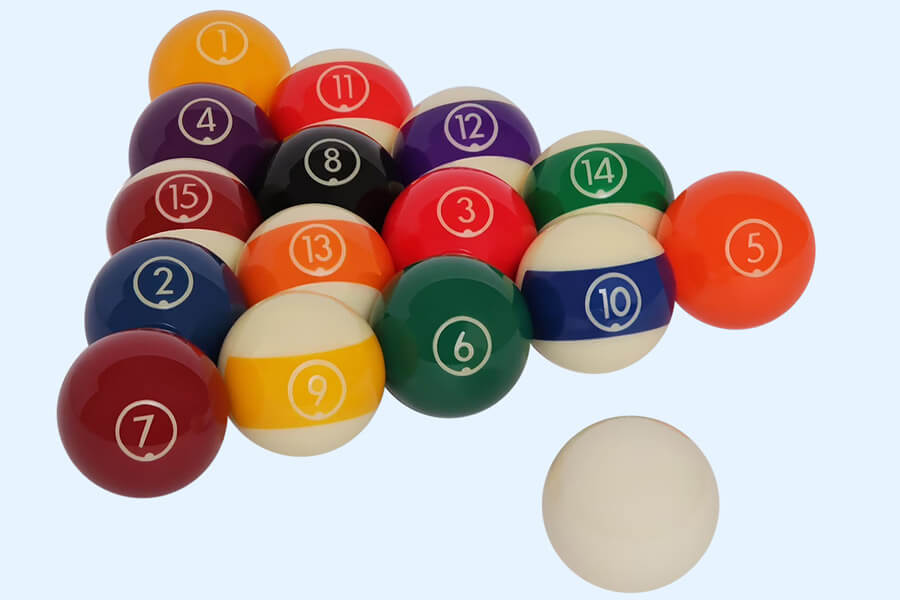 The Aramith Continental (51.2mm) pool ball set.