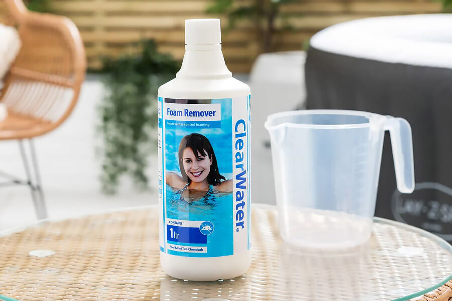 Lay-Z-Spa Clearwater 1ltr Antifoam Bottle.