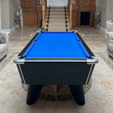 The Supreme Winner in black  installed.