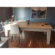 The Classic Diner in Driftwood with top fitted