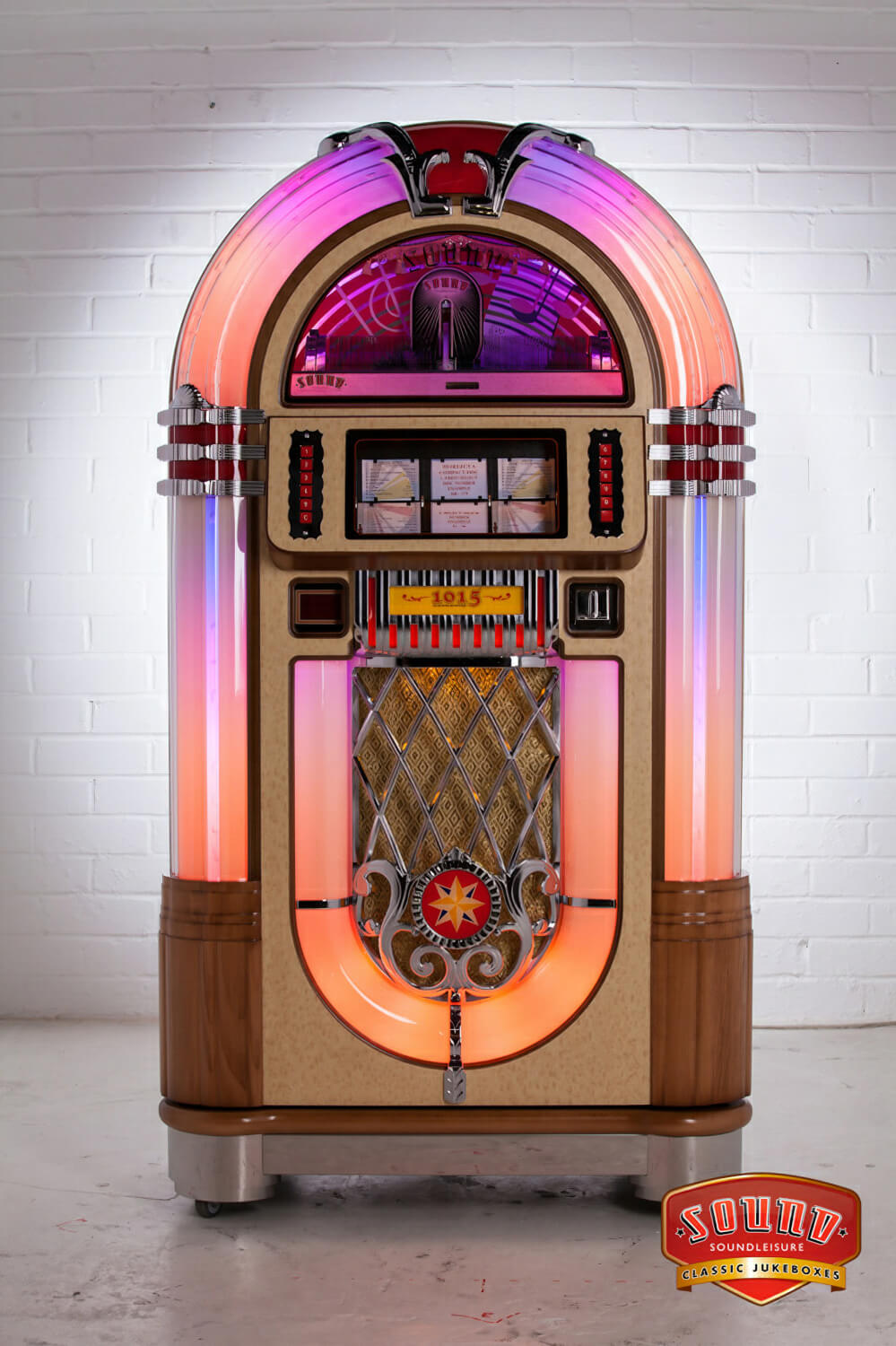 Antique Vintage 1946 Jukebox Wurlitzer 1015 - Original