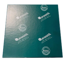 The Aramith spots & stripes ball set box.