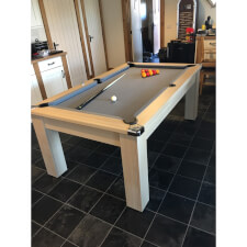 The Avant Garde 2.0 in Oak with Grey cloth.
