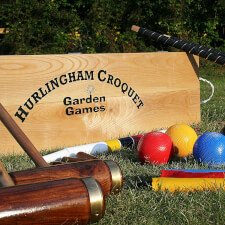 The Garden Games Hurlingham 4 Player Croquet Set Details.