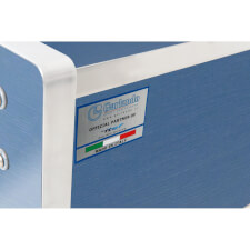 A detail of the G-500 WP.