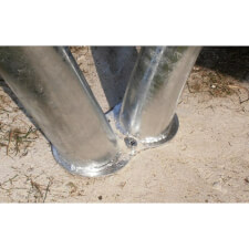 Can be anchored to ground