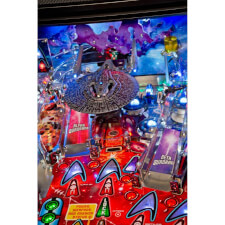 Stern Pinball presents Star Trek Pinball