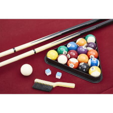 The accessories included with the Pro American.