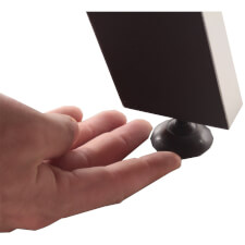 Defender leg levellers