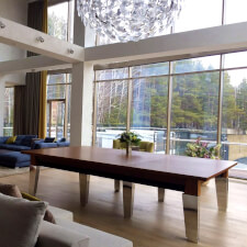 Chevillotte Le 150 pool table showcase