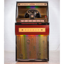The Vinyl Rocket jukebox Front View