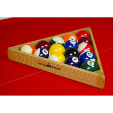 The Peradon oak triangle for 2-inch balls