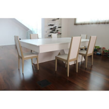 The Houdini with dining tops & chairs