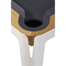 The pocket on the Mao pool table