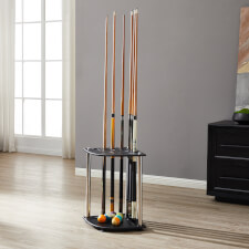 The strikeworth Corner cue stand in black.