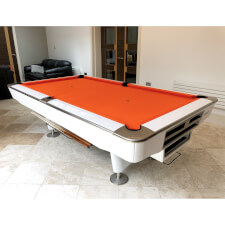 A Pureline LA pro American With Orange Cloth