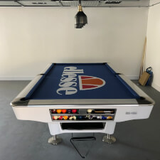 A Pureline La Pro American with Logo