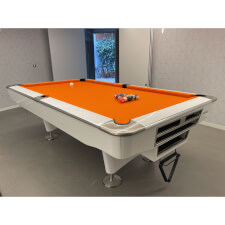 The LA Pro in White with Orange cloth.