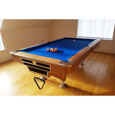 The LA Pro in Wood finish with a blue cloth