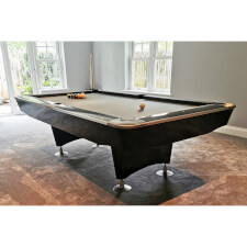 The LA Pro in black with grey cloth