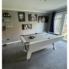 Strikeworth Lynx Pro 6ft Pool Table.